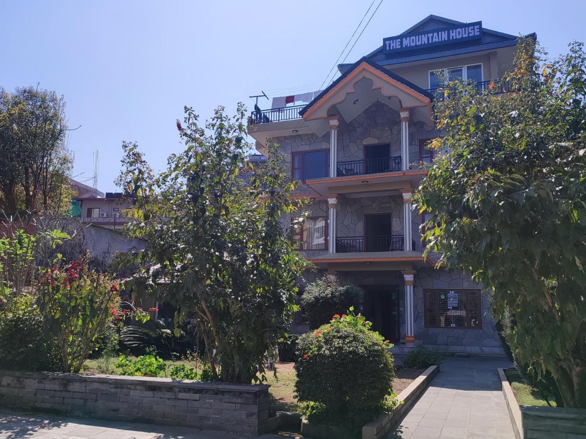 The Mountain House Hotel Pokhara Ngoại thất bức ảnh