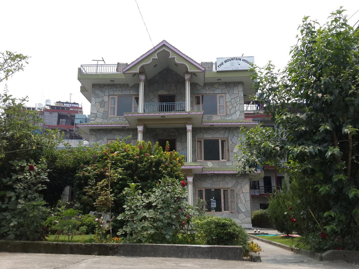 The Mountain House Hotel Pokhara Ngoại thất bức ảnh